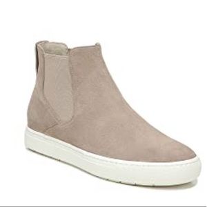 Vince slip on sneakers